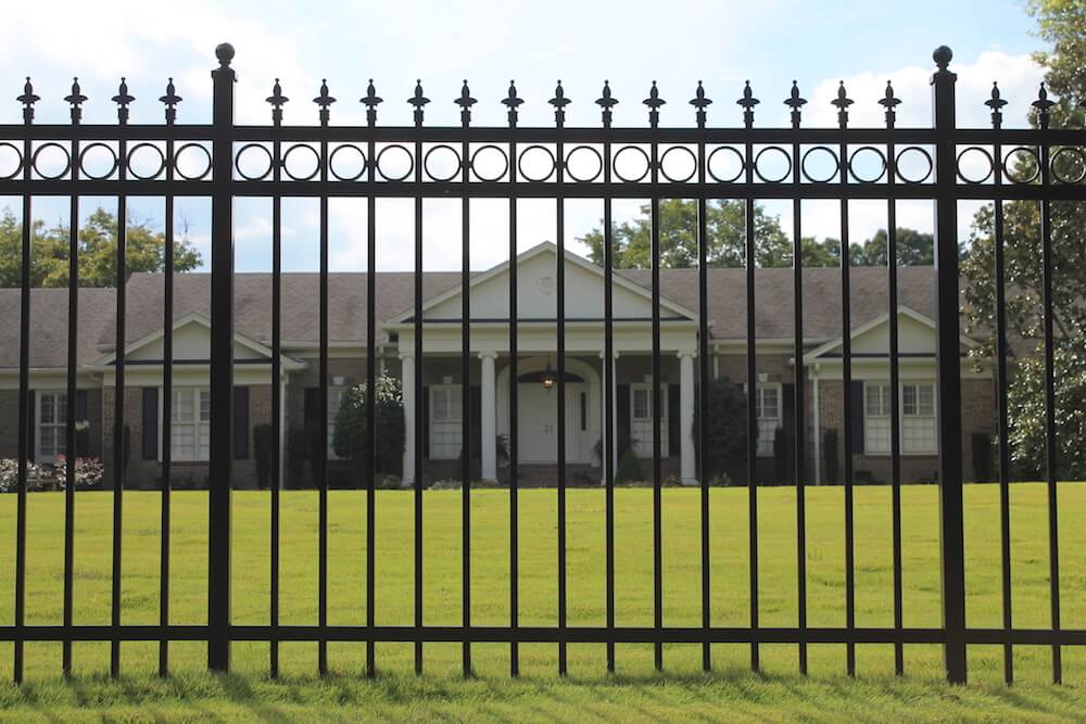 2021 Aluminum Fence Pricing Aluminum Fence Installation Cost